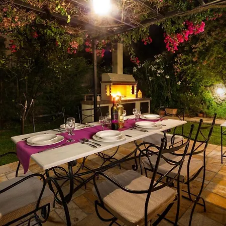 - Almyra Villa Kalami (Corfu)