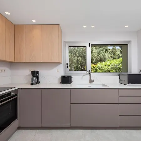 - Almyra * カラミ