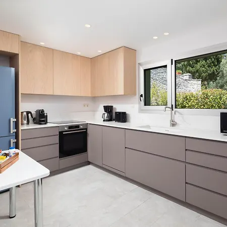 - Almyra * カラミ